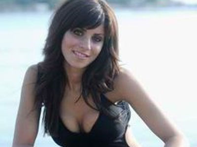 Τι δήλωσε η υποψήφια playmate που έπεσε στην σκηνή;